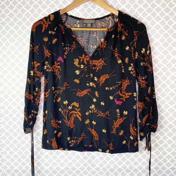 EUC Point Sur Drapey Black Floral Open V neck Top - Picture 2 of 11